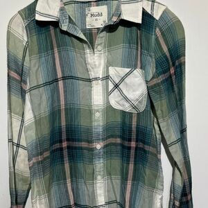 I’m Women's Mudd long sleeve button front green plaid shirt size XS NWT